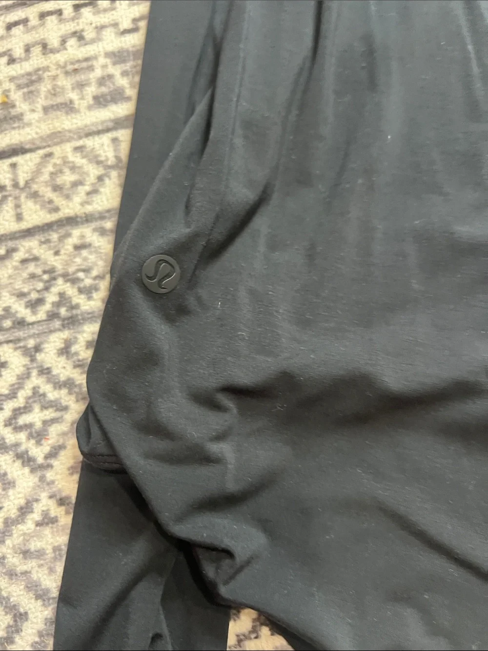 lululemon athletica Black Long-Sleeve Crew Top